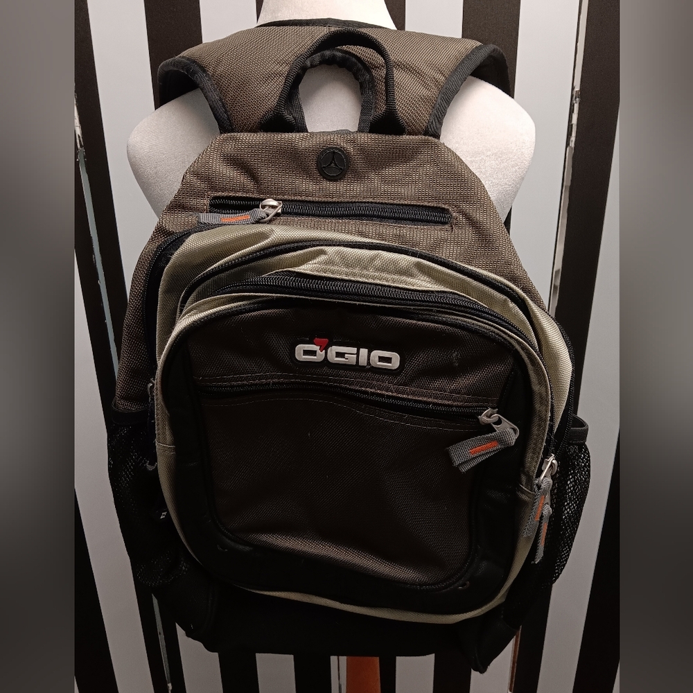 Ogio "tek spec" large backpack - Picture 1 of 9
